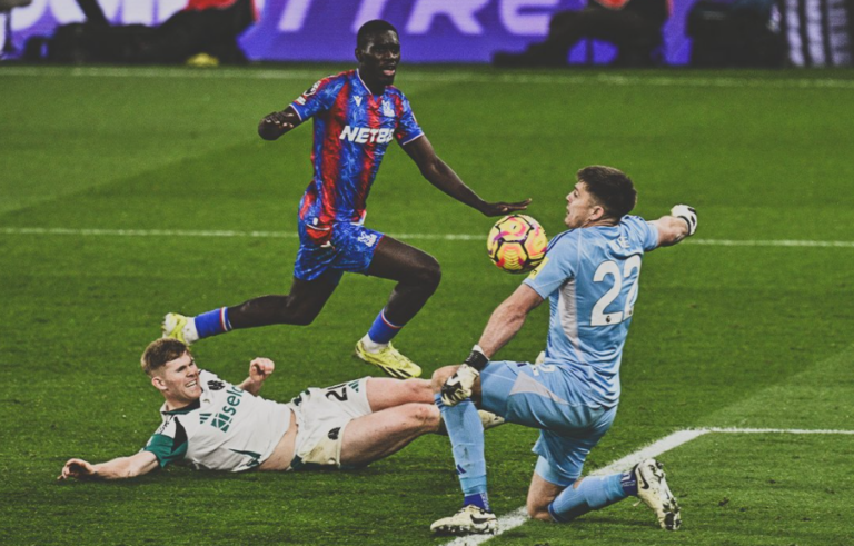 Crystal Palace vs Newcastle United (22:00 – 30/11) | Xem lại trận đấu