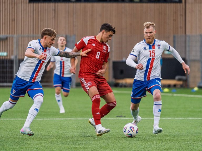 Gibraltar vs Faroe Islands (01:45 – 09/09) | Xem lại trận đấu
