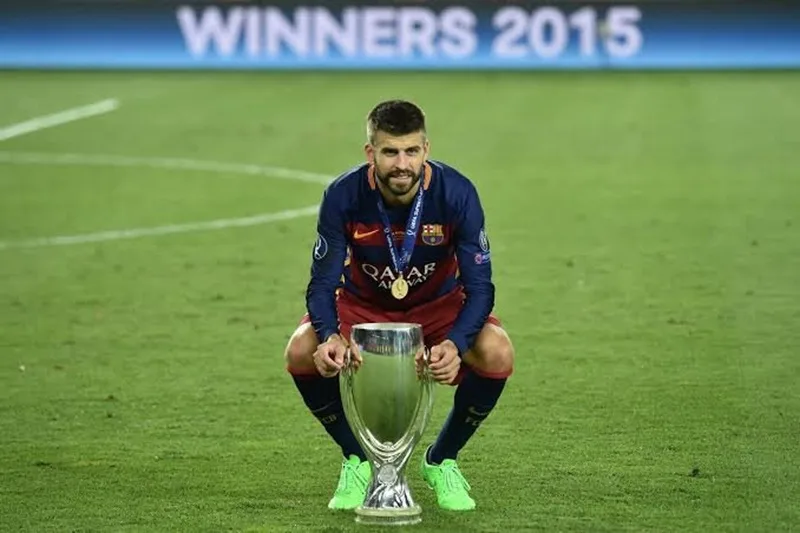 cau thu gerard pique